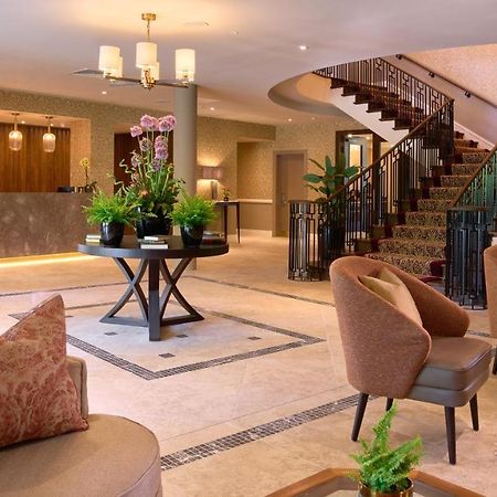 Tulfarris Hotel And Golf Resort Extérieur photo
