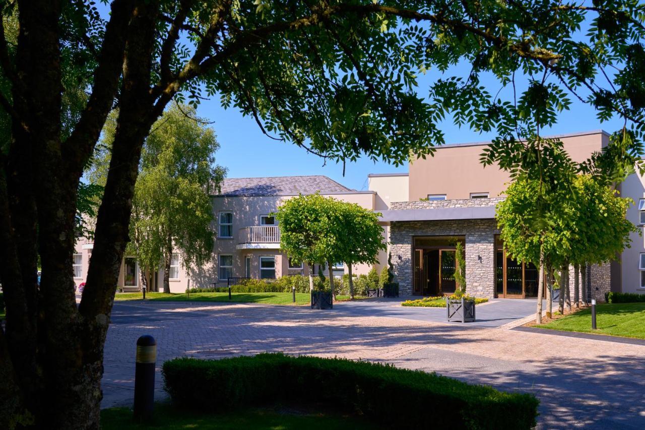 Tulfarris Hotel And Golf Resort Extérieur photo