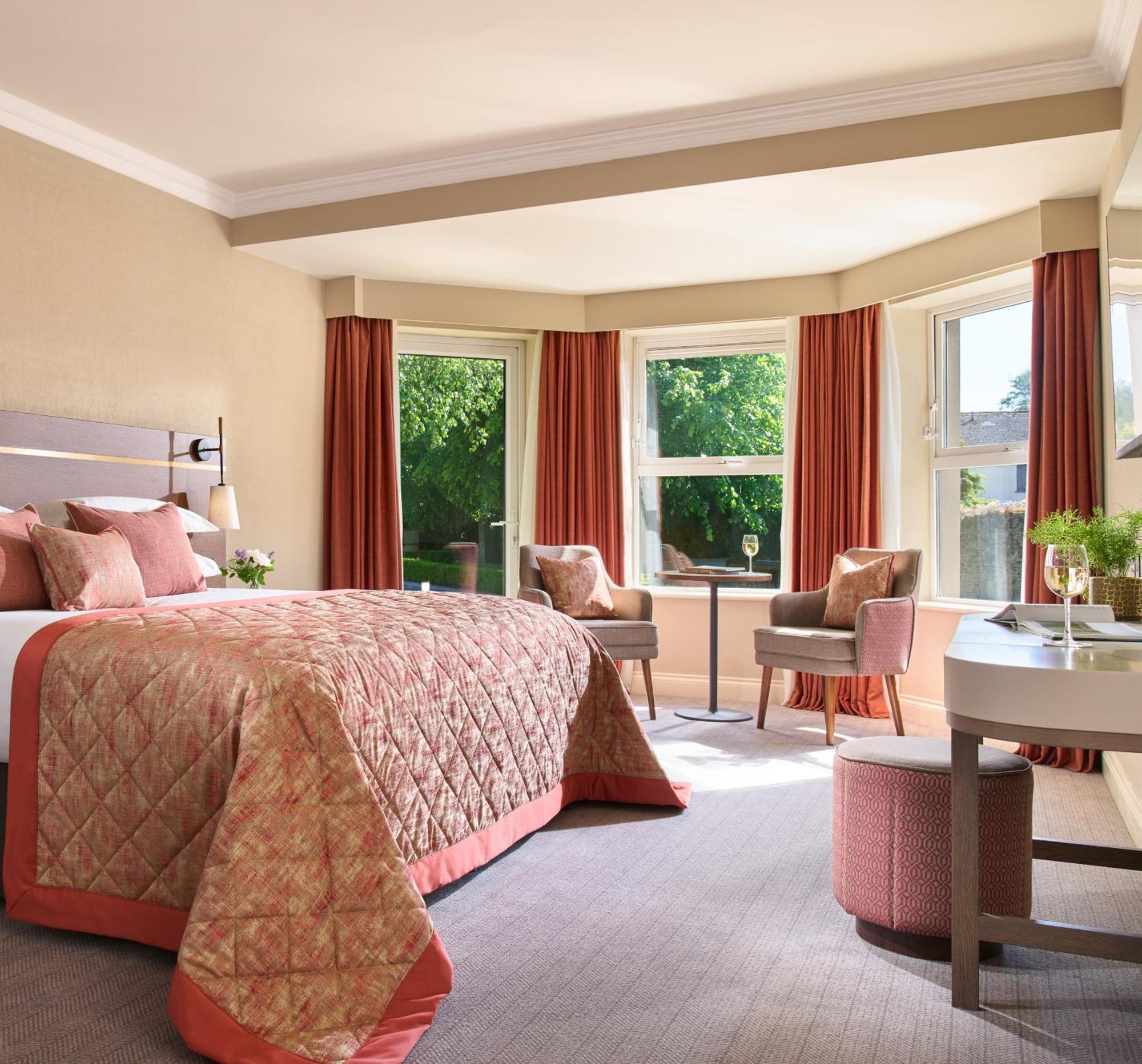 Tulfarris Hotel And Golf Resort Extérieur photo