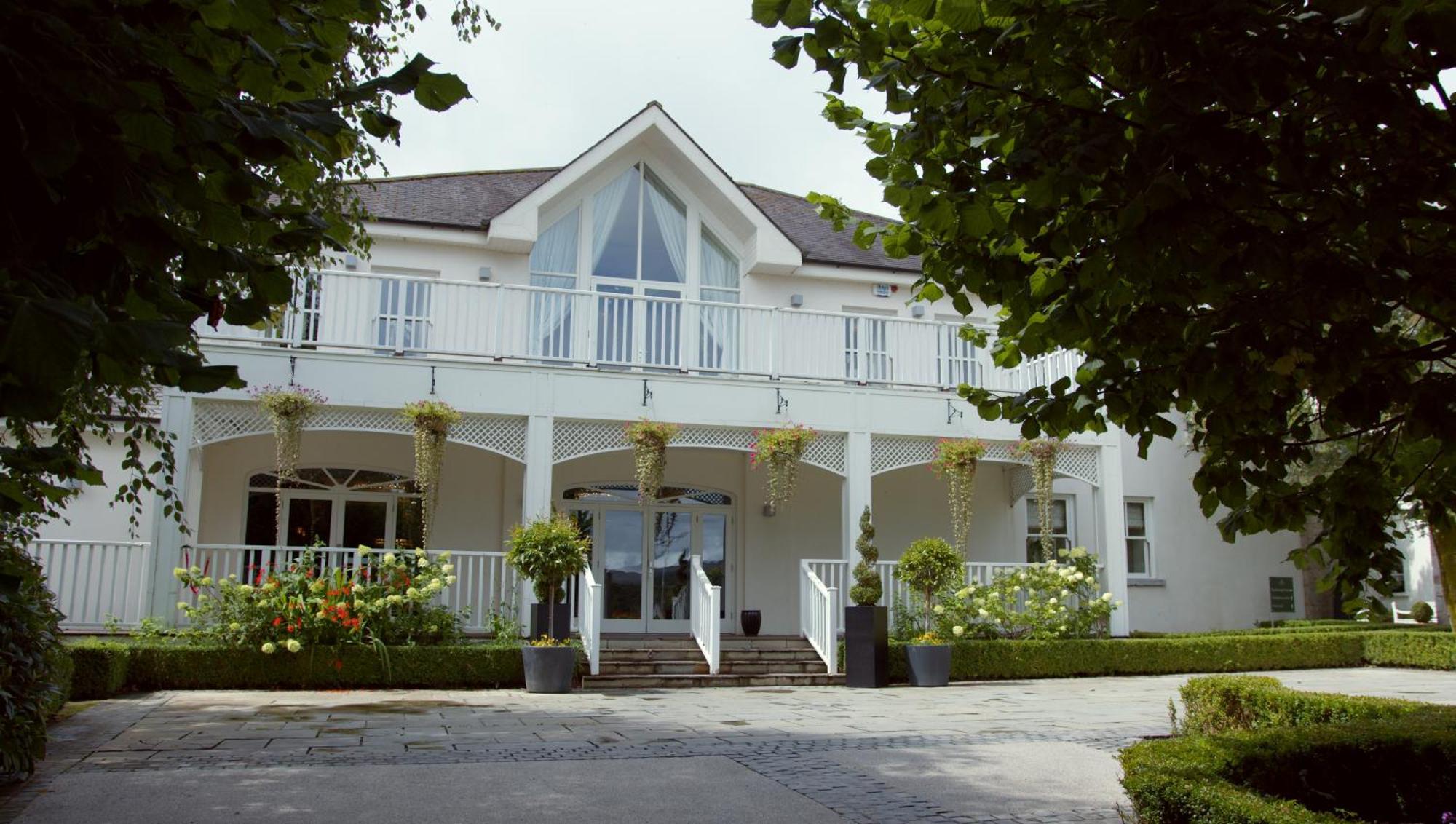 Tulfarris Hotel And Golf Resort Extérieur photo