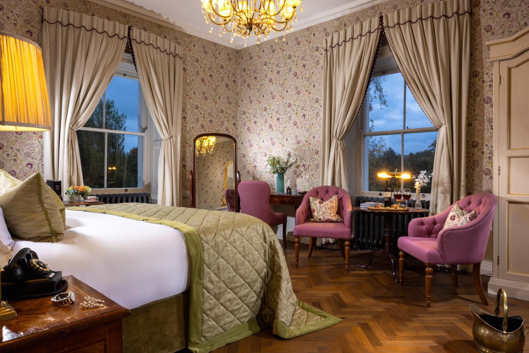 Tulfarris Hotel And Golf Resort Extérieur photo