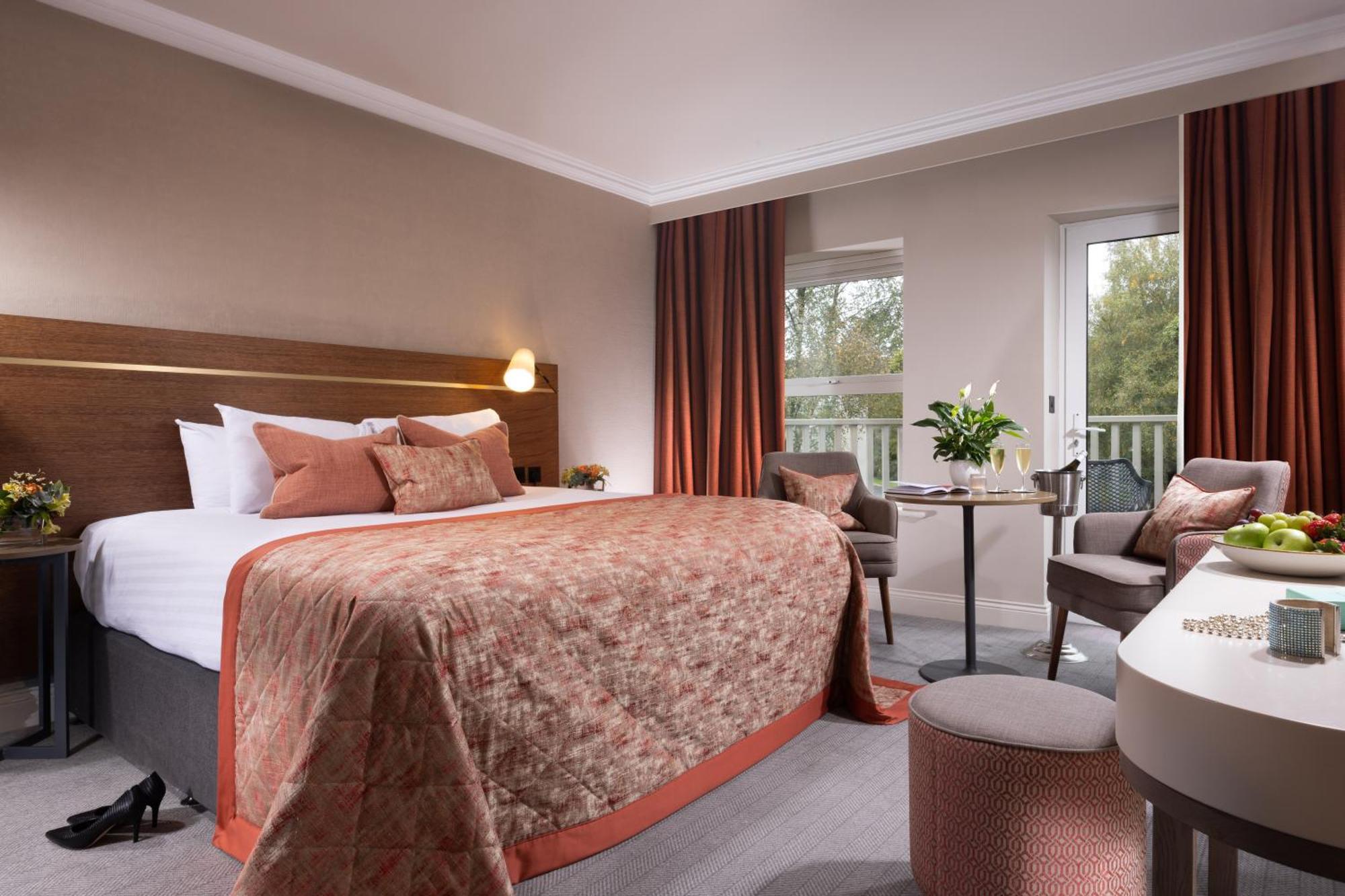 Tulfarris Hotel And Golf Resort Extérieur photo